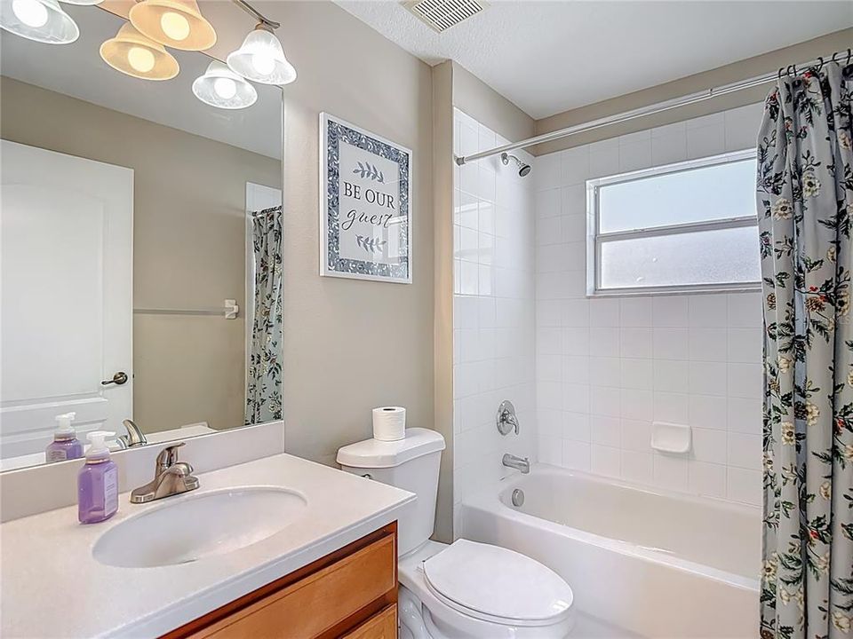 For Sale: $449,900 (4 beds, 3 baths, 2495 Square Feet)