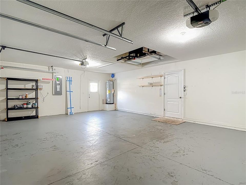 For Sale: $449,900 (4 beds, 3 baths, 2495 Square Feet)