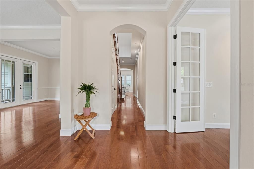 En Venta: $2,225,000 (5 camas, 4 baños, 4414 Pies cuadrados)