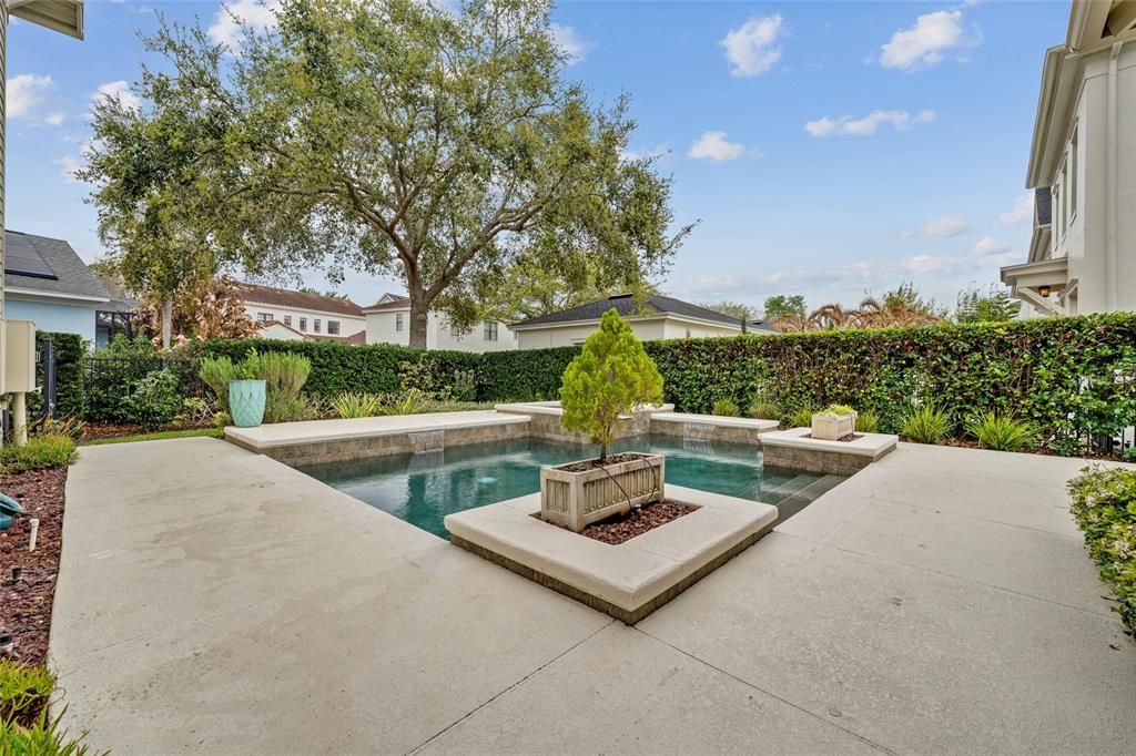 En Venta: $2,225,000 (5 camas, 4 baños, 4414 Pies cuadrados)