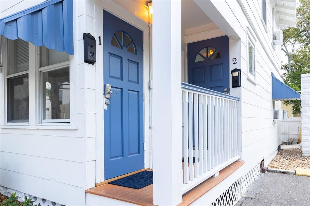 En Venta: $560,000 (4 camas, 0 baños, 1308 Pies cuadrados)