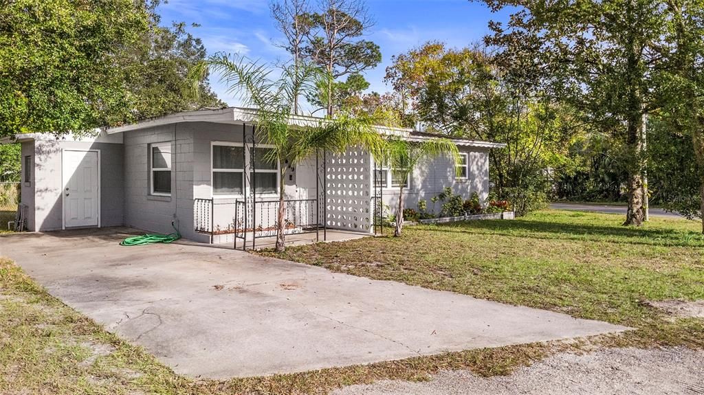 Activo con contrato: $205,000 (2 camas, 1 baños, 980 Pies cuadrados)