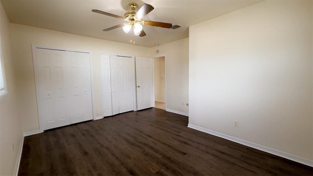 На продажу: $374,500 (4 спален, 2 ванн, 1540 Квадратных фут)