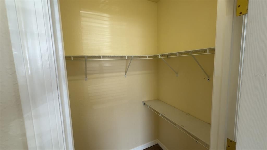 На продажу: $374,500 (4 спален, 2 ванн, 1540 Квадратных фут)