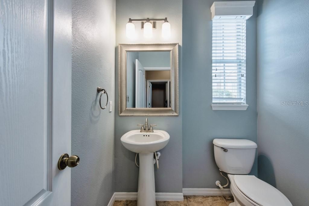 En Venta: $260,000 (3 camas, 2 baños, 1662 Pies cuadrados)