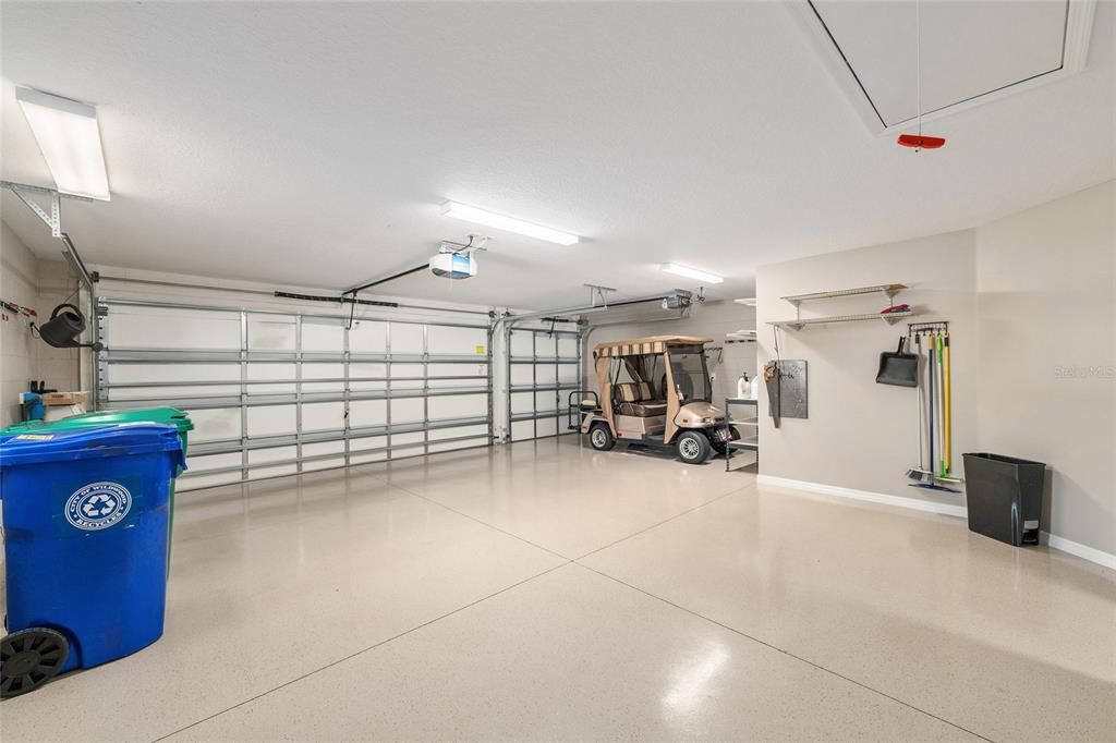 En Venta: $440,000 (3 camas, 2 baños, 1970 Pies cuadrados)