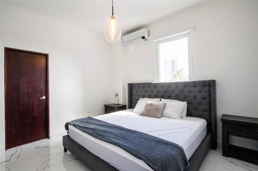 待售: $1,021,150 (3 贝兹, 3 浴室, 1571 平方英尺)