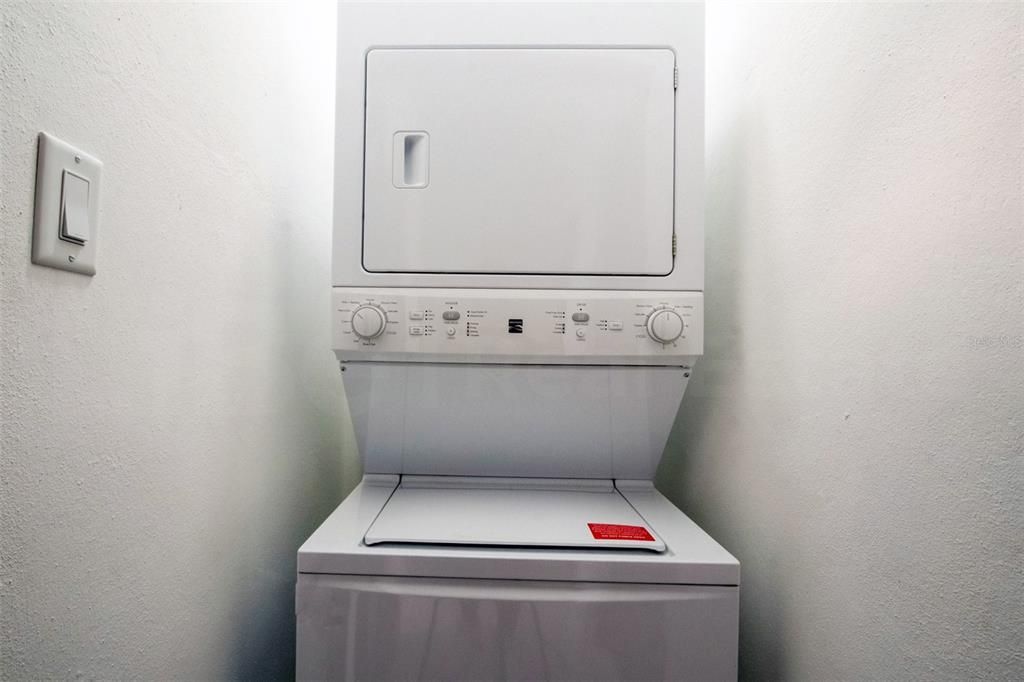 待售: $1,021,150 (3 贝兹, 3 浴室, 1571 平方英尺)