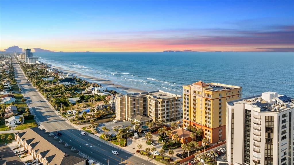 En Venta: $925,000 (3 camas, 3 baños, 2486 Pies cuadrados)