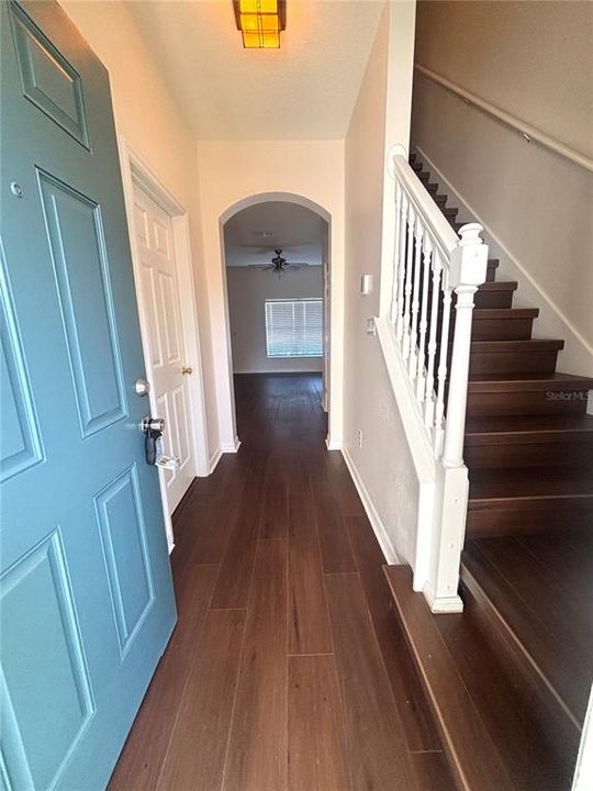 出租: $1,949 (2 贝兹, 2 浴室, 1152 平方英尺)