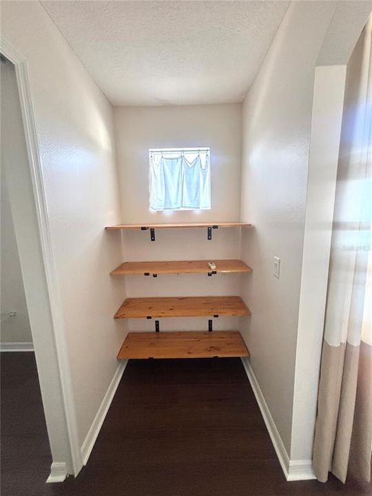 出租: $1,949 (2 贝兹, 2 浴室, 1152 平方英尺)