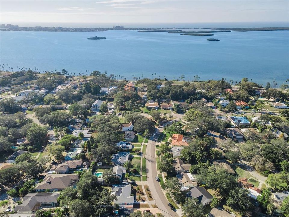 На продажу: $749,000 (3 спален, 2 ванн, 1430 Квадратных фут)