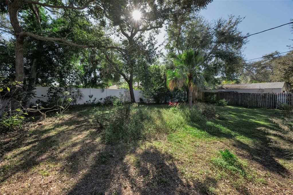 На продажу: $749,000 (3 спален, 2 ванн, 1430 Квадратных фут)