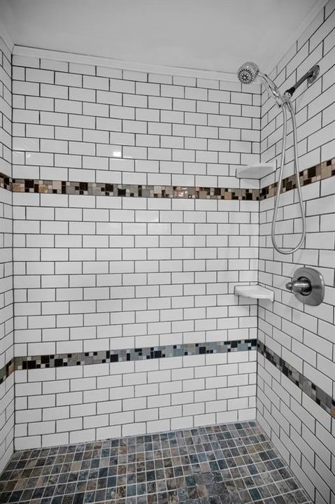 На продажу: $749,000 (3 спален, 2 ванн, 1430 Квадратных фут)