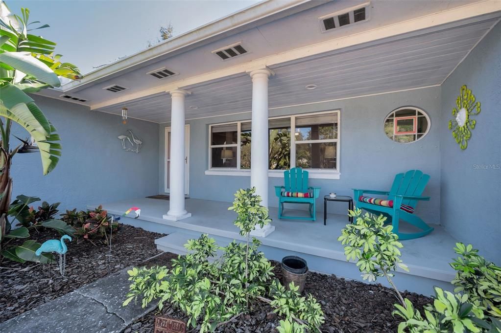 На продажу: $749,000 (3 спален, 2 ванн, 1430 Квадратных фут)