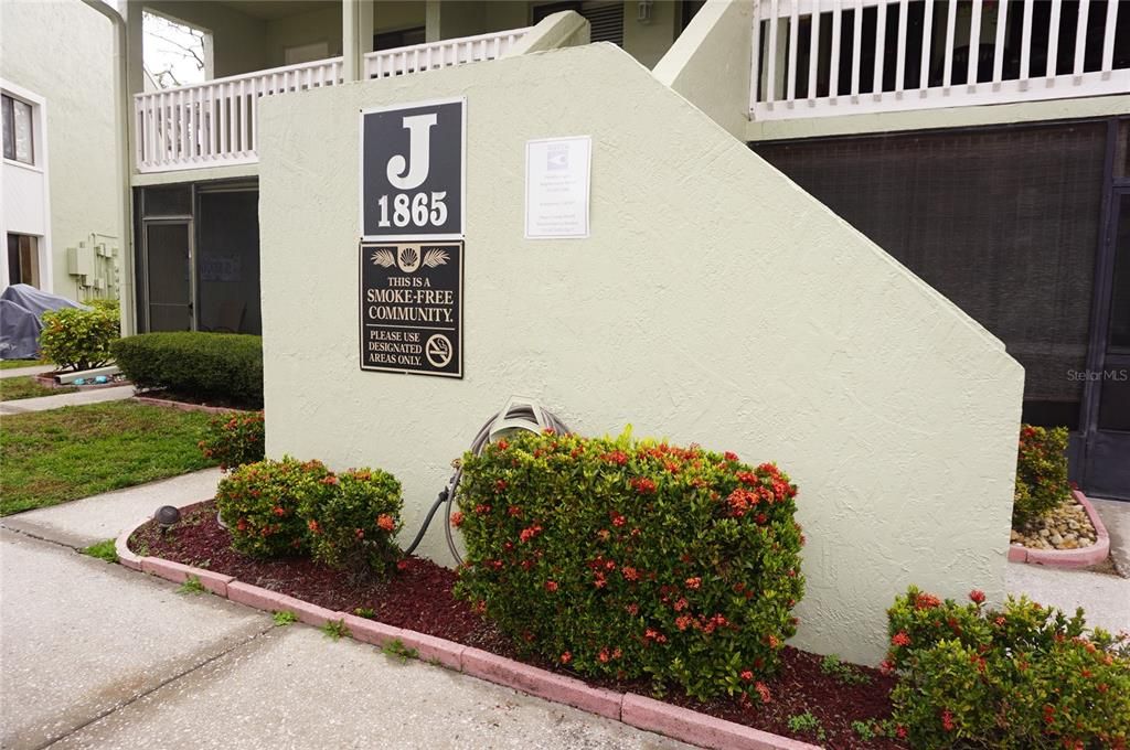 待售: $135,000 (1 贝兹, 1 浴室, 456 平方英尺)