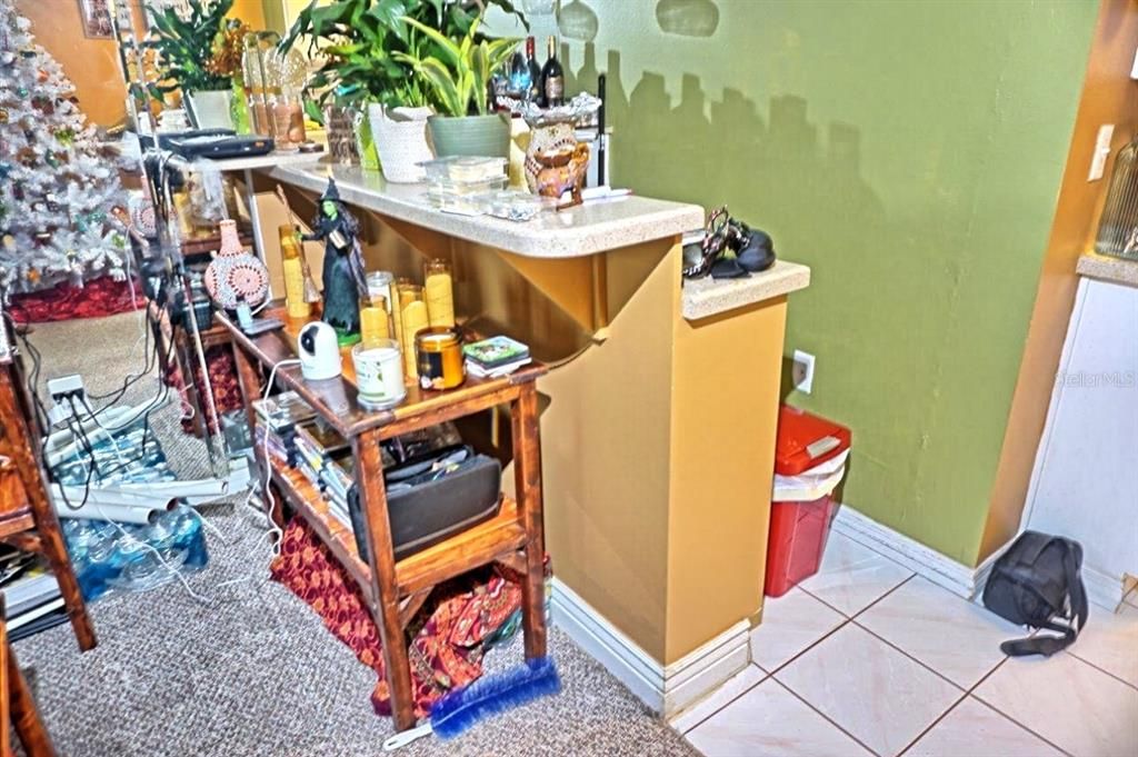 待售: $135,000 (1 贝兹, 1 浴室, 456 平方英尺)