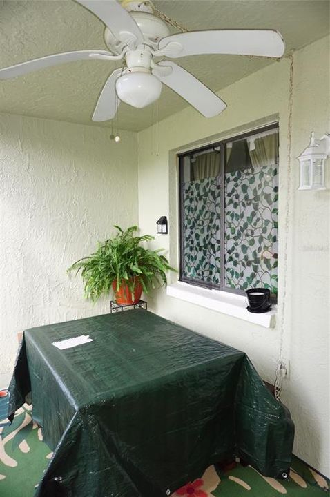 待售: $135,000 (1 贝兹, 1 浴室, 456 平方英尺)