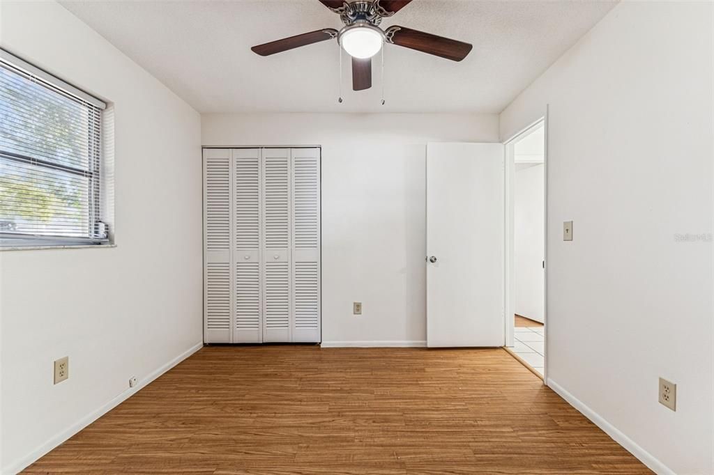 For Sale: $315,000 (3 beds, 2 baths, 1375 Square Feet)