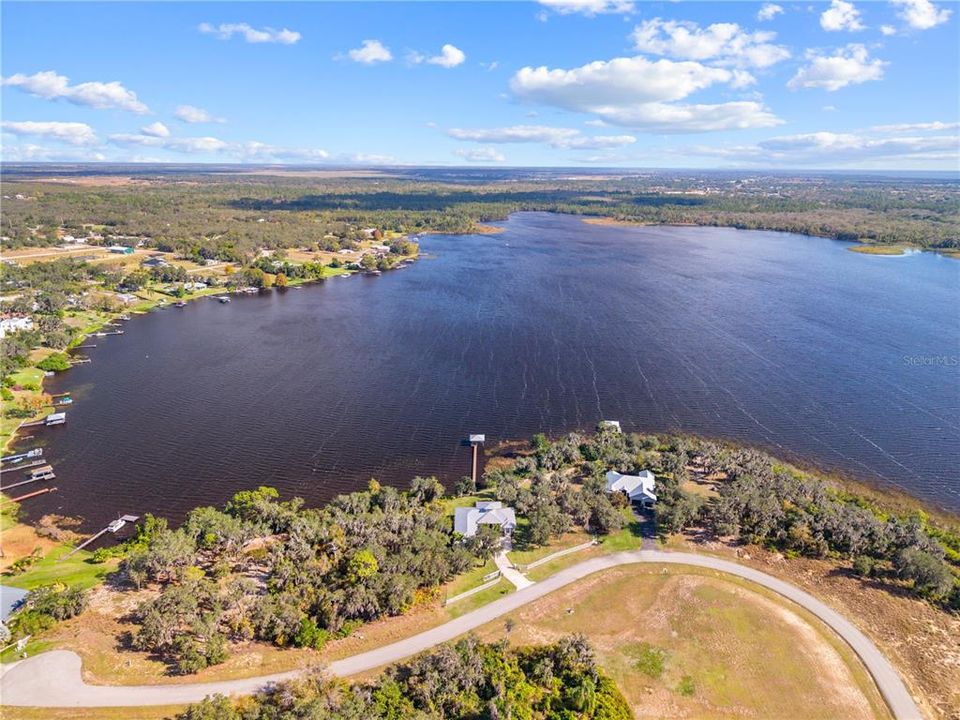 待售: $889,000 (3 贝兹, 2 浴室, 2363 平方英尺)