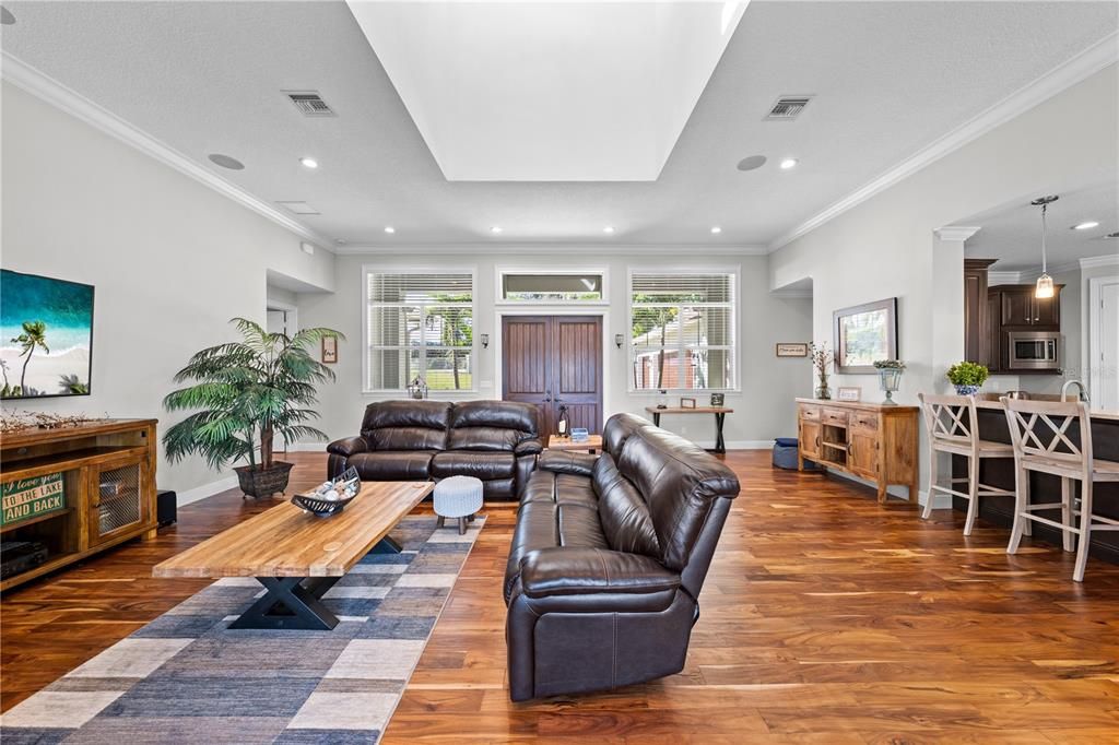 待售: $889,000 (3 贝兹, 2 浴室, 2363 平方英尺)