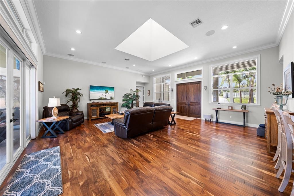 待售: $889,000 (3 贝兹, 2 浴室, 2363 平方英尺)