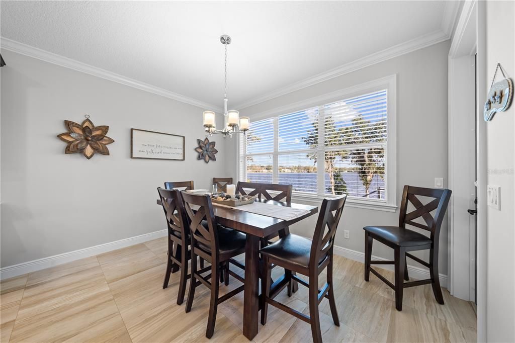 待售: $889,000 (3 贝兹, 2 浴室, 2363 平方英尺)