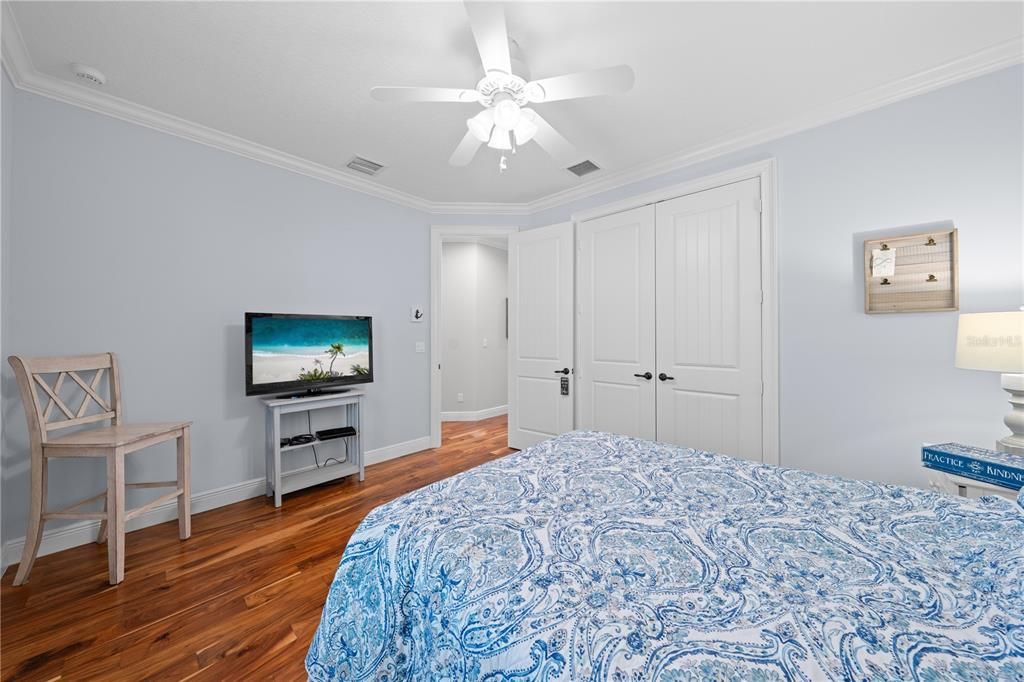 待售: $889,000 (3 贝兹, 2 浴室, 2363 平方英尺)