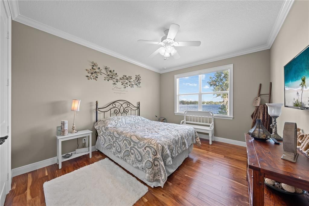 待售: $889,000 (3 贝兹, 2 浴室, 2363 平方英尺)