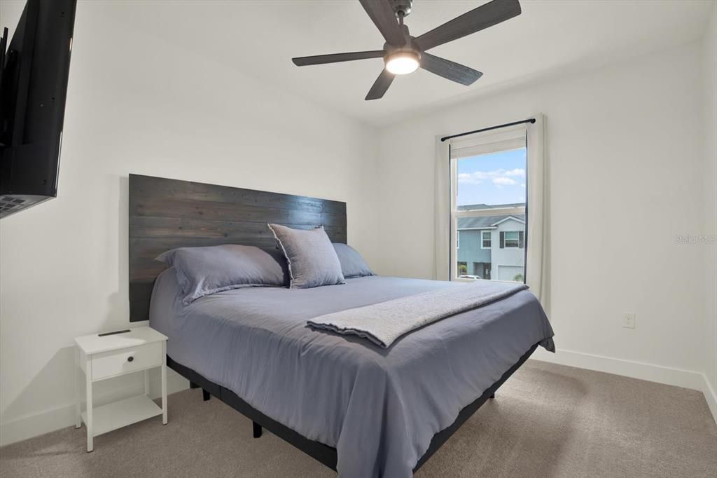 Active With Contract: $299,000 (3 beds, 2 baths, 1758 Square Feet)