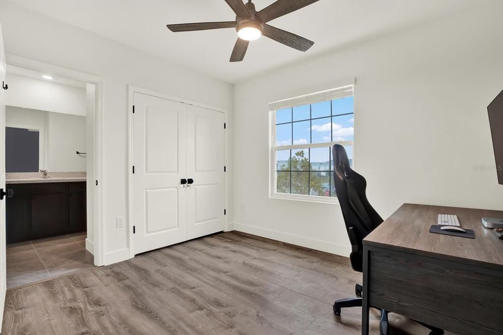 Active With Contract: $299,000 (3 beds, 2 baths, 1758 Square Feet)
