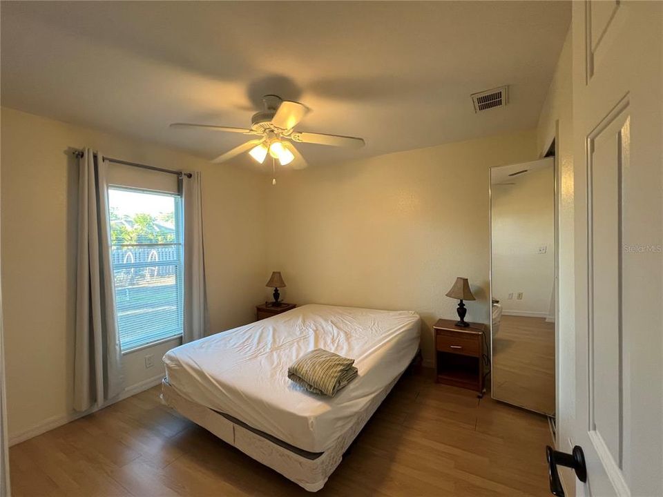 En Venta: $240,000 (3 camas, 2 baños, 1214 Pies cuadrados)