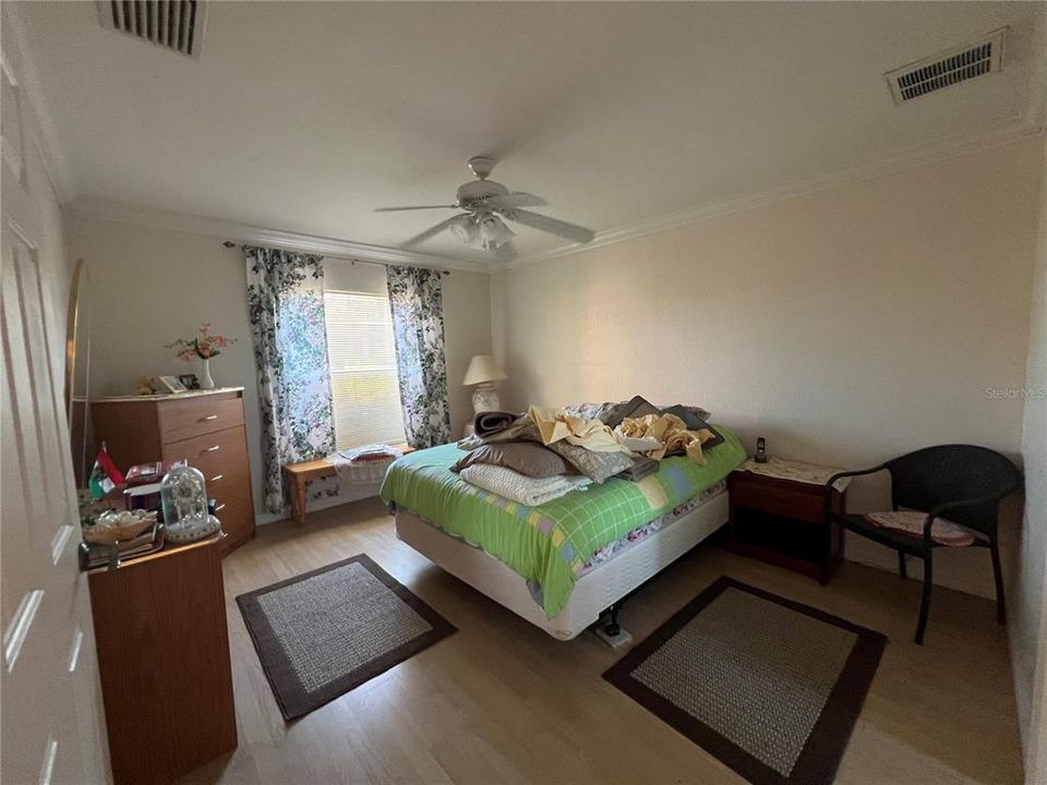 En Venta: $240,000 (3 camas, 2 baños, 1214 Pies cuadrados)