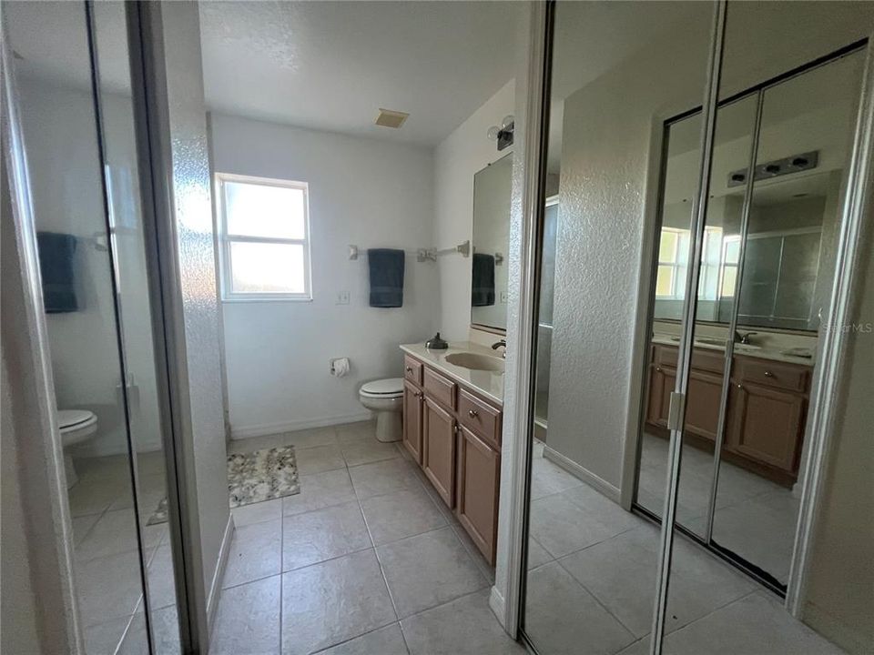 En Venta: $240,000 (3 camas, 2 baños, 1214 Pies cuadrados)