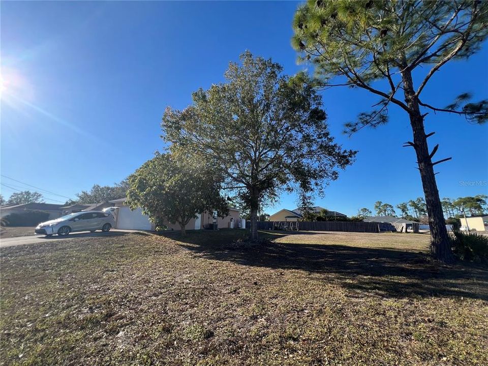 En Venta: $240,000 (3 camas, 2 baños, 1214 Pies cuadrados)