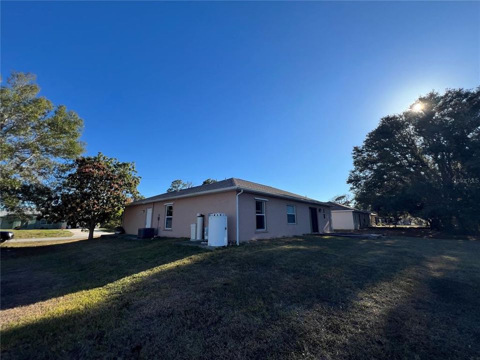 En Venta: $240,000 (3 camas, 2 baños, 1214 Pies cuadrados)