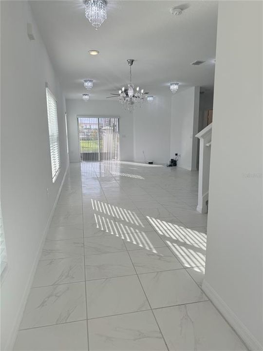 For Rent: $2,300 (4 beds, 3 baths, 2035 Square Feet)