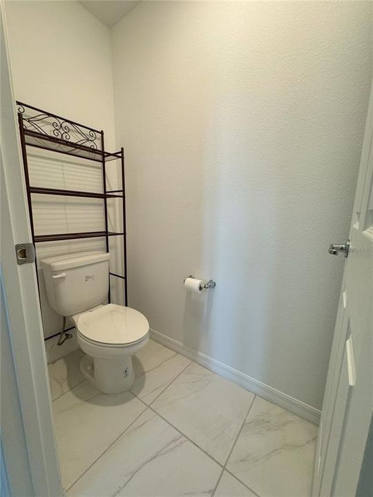 For Rent: $2,300 (4 beds, 3 baths, 2035 Square Feet)