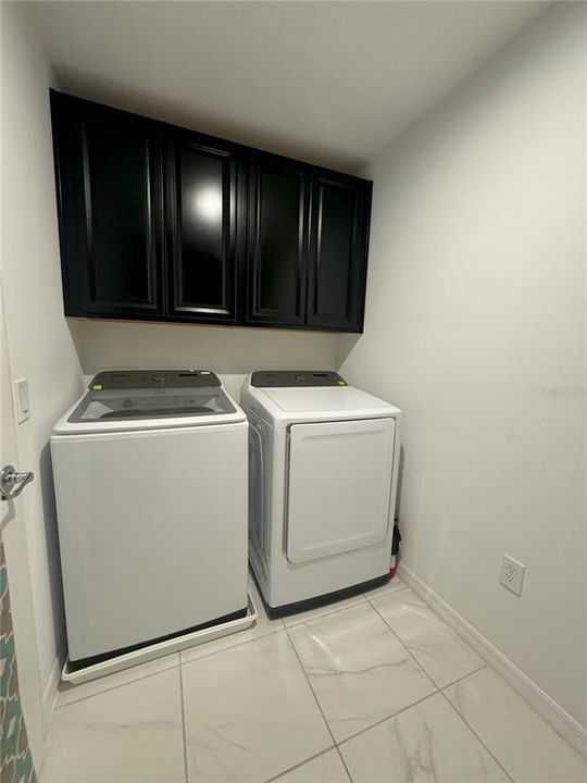 For Rent: $2,300 (4 beds, 3 baths, 2035 Square Feet)