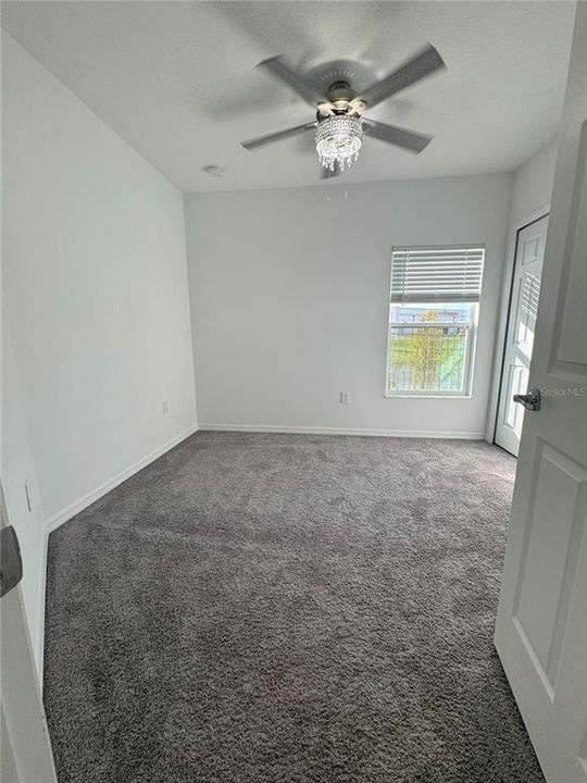 For Rent: $2,300 (4 beds, 3 baths, 2035 Square Feet)