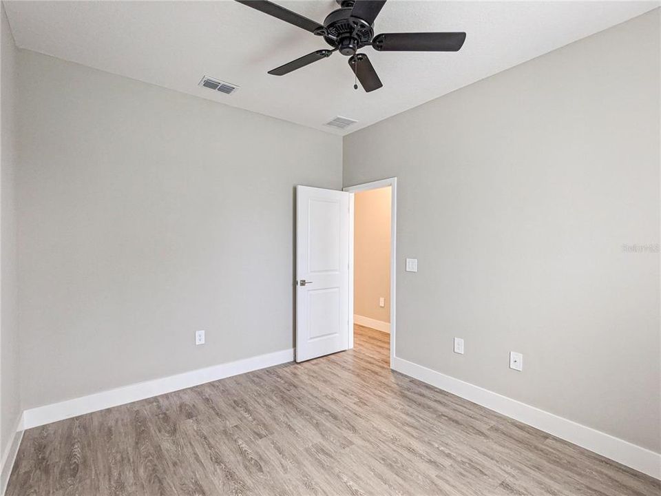 For Rent: $2,295 (3 beds, 2 baths, 1753 Square Feet)