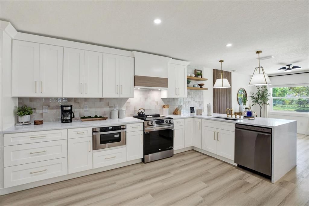 For Sale: $749,000 (4 beds, 3 baths, 1960 Square Feet)