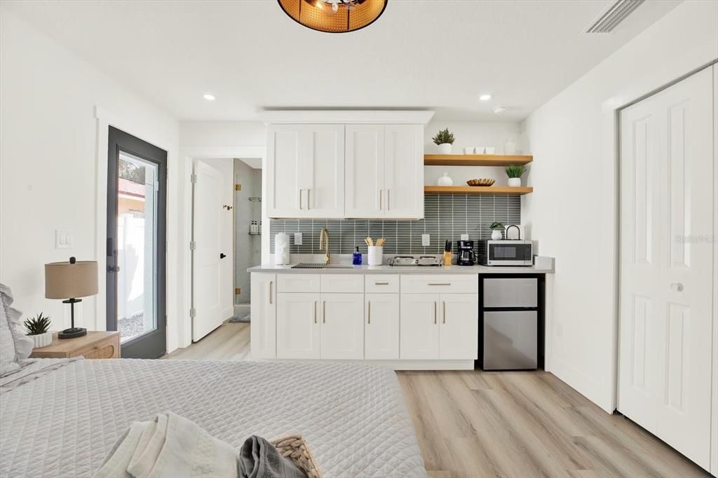 For Sale: $749,000 (4 beds, 3 baths, 1960 Square Feet)