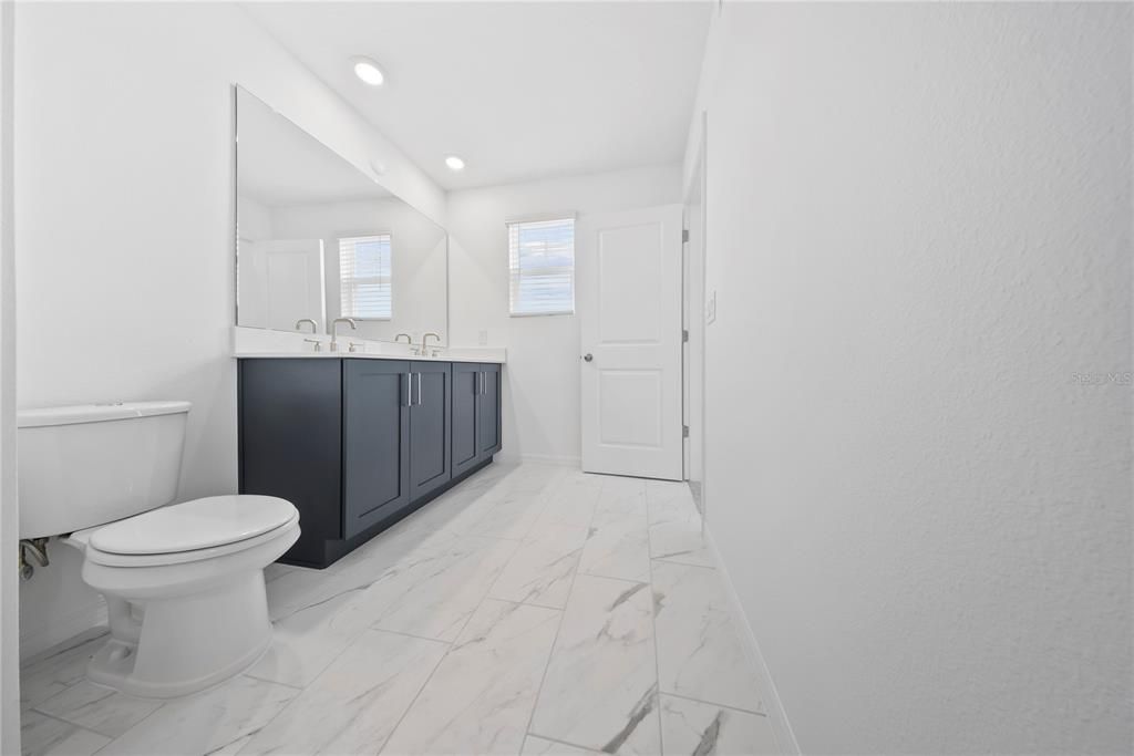 В аренду: $2,700 (3 спален, 2 ванн, 1635 Квадратных фут)