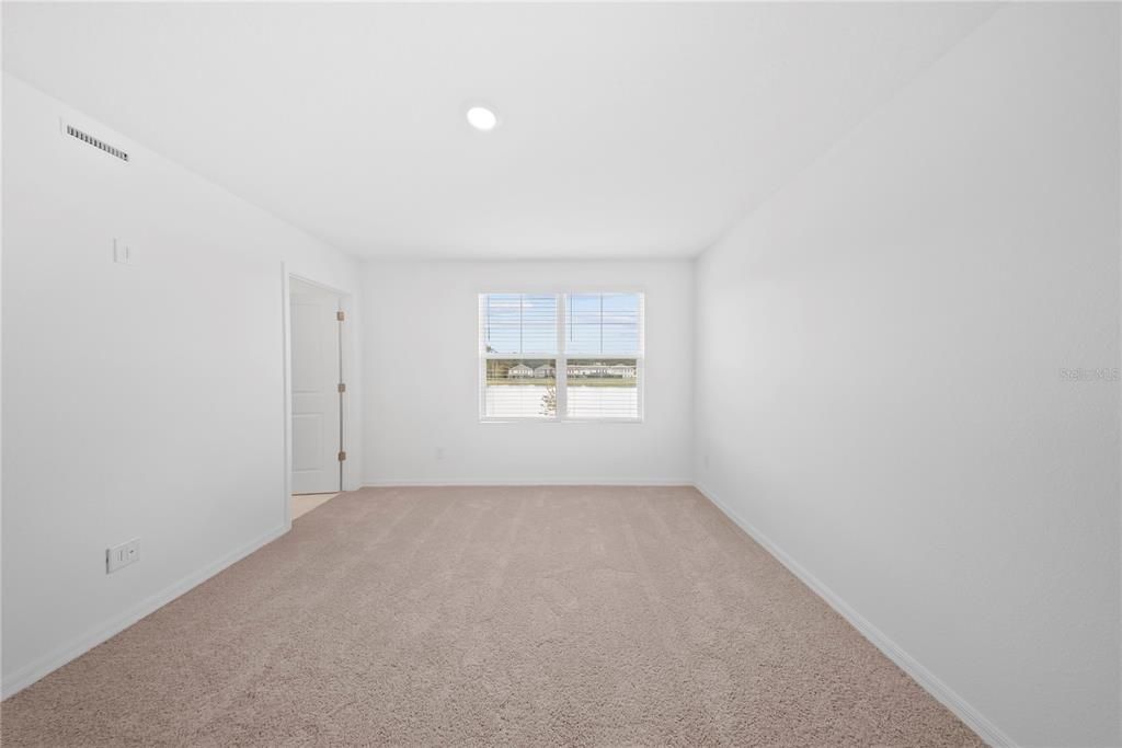 В аренду: $2,700 (3 спален, 2 ванн, 1635 Квадратных фут)