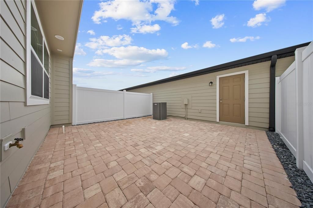 В аренду: $2,700 (3 спален, 2 ванн, 1635 Квадратных фут)