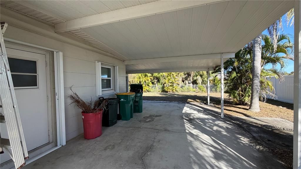 For Rent: $1,595 (2 beds, 1 baths, 954 Square Feet)