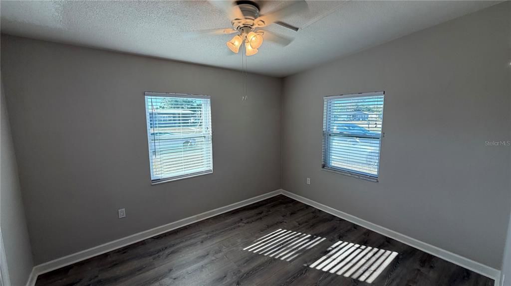 For Rent: $1,595 (2 beds, 1 baths, 954 Square Feet)