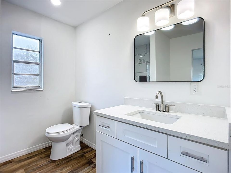 For Sale: $375,000 (3 beds, 2 baths, 1269 Square Feet)