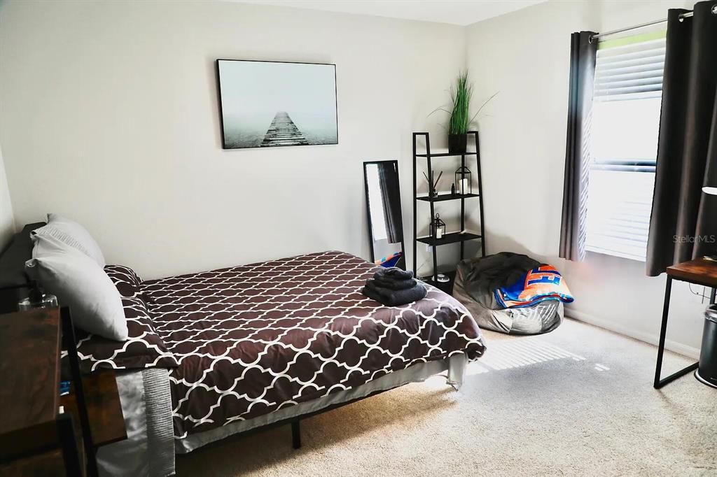 En Venta: $449,000 (4 camas, 3 baños, 2832 Pies cuadrados)